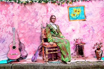 2000,00 Euro<br>Performance<br>artistica8