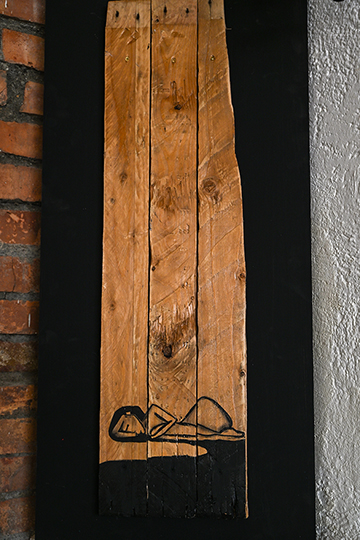 180,00 Euro<br>Abbandono<br>Acrilico su legno 91x42cm